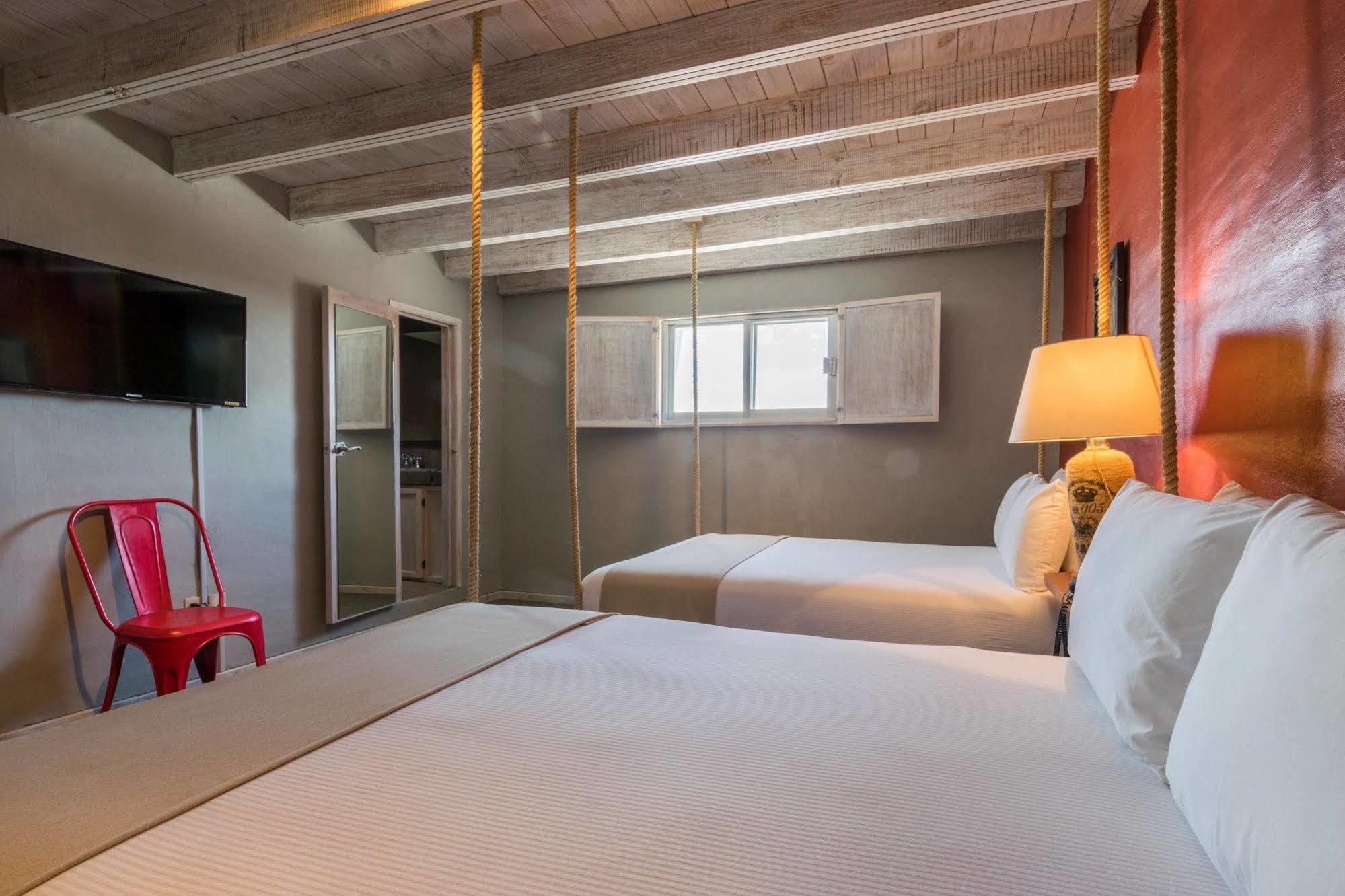 Hotel Damiana Boutique ケレタロ エクステリア 写真